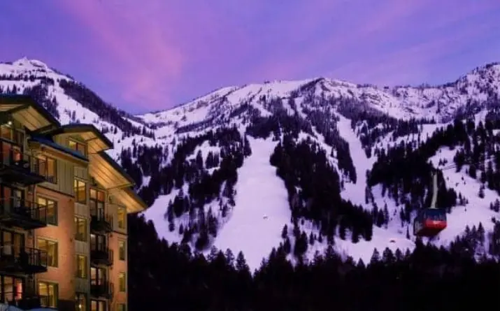 Best Ski Resorts for Beginners: Top 5 U.S. Picks