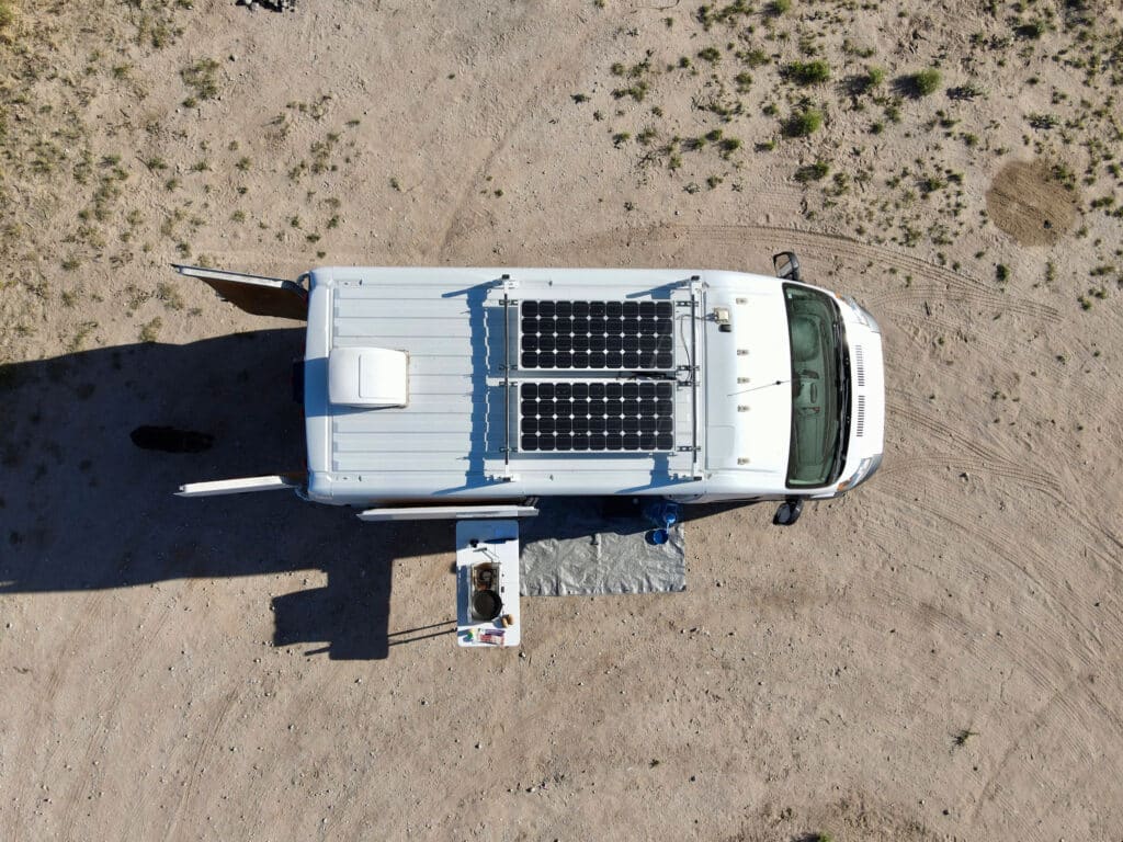 solar panels on campervan for boondocking