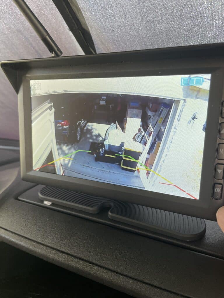 Image shown on dash display for travel trailer backup camera